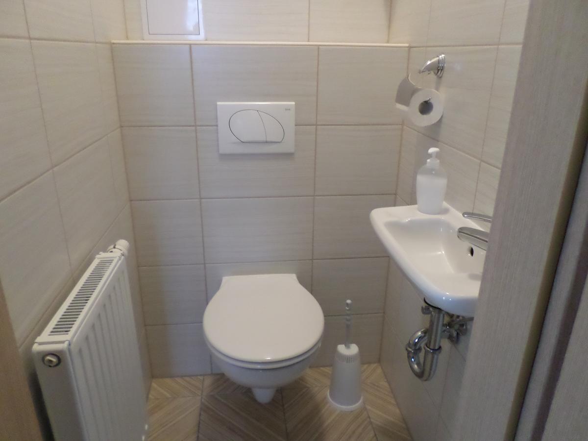 Lakoparki Apartman 维斯普雷姆 外观 照片